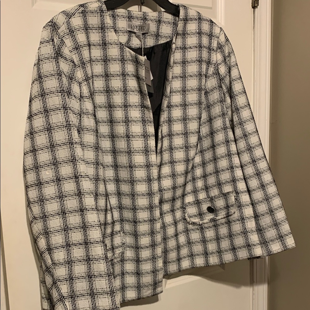 Kasper Women's Checkered Blazer in Black and White